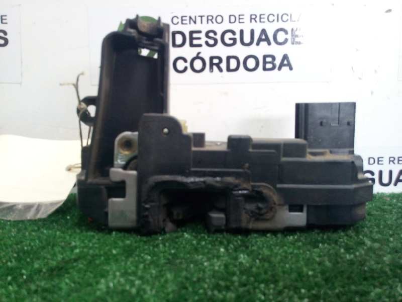 Recambio de cerradura puerta trasera derecha para opel astra h berlina 1.6 16v referencia OEM IAM 13128116-GB ASTRA.H 