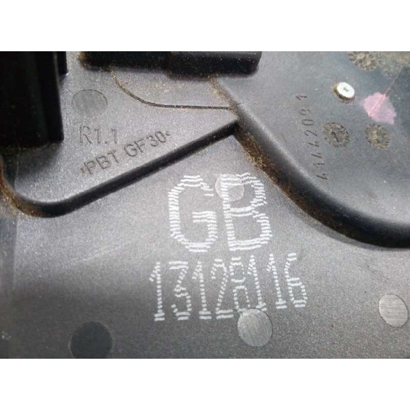 Recambio de cerradura puerta trasera derecha para opel astra h berlina 1.6 16v referencia OEM IAM 13128116-GB ASTRA.H 