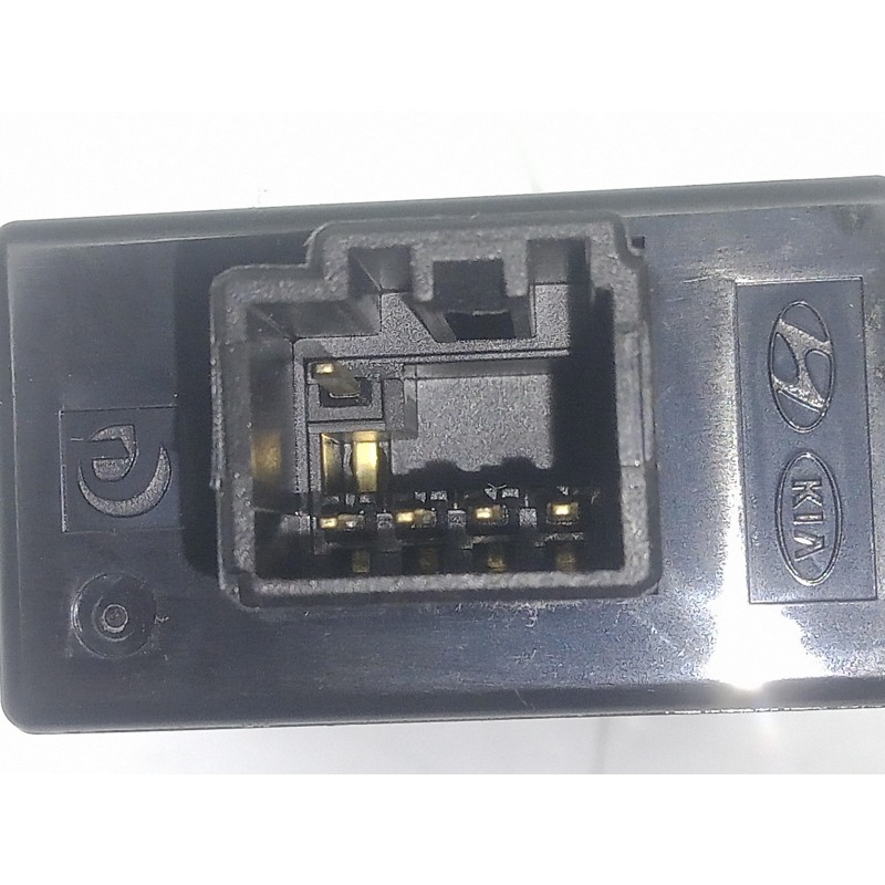 Recambio de regulador faros para kia rio 1.2 cat referencia OEM IAM 751U00080-211000245  