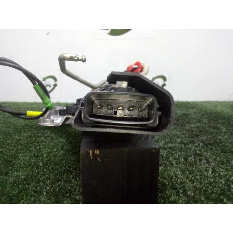 Recambio de cerradura puerta delantera izquierda para toyota aygo (kgb/wnb) 1.0 cat referencia OEM IAM SINREFERENCIA 5.PINES 