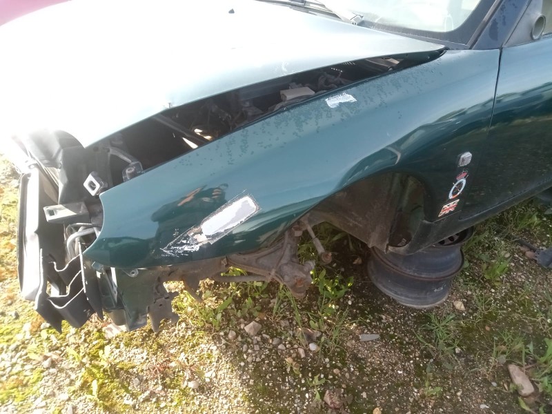 Recambio de aleta delantera izquierda para mg mgf (rd) 1.8 cat referencia OEM IAM   