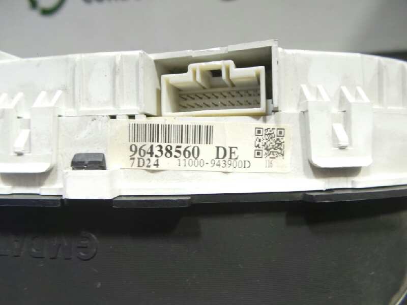 Recambio de cuadro instrumentos para chevrolet nubira berlina 2.0 diesel cat referencia OEM IAM 96438560DE-7D24-11000943900D GMD