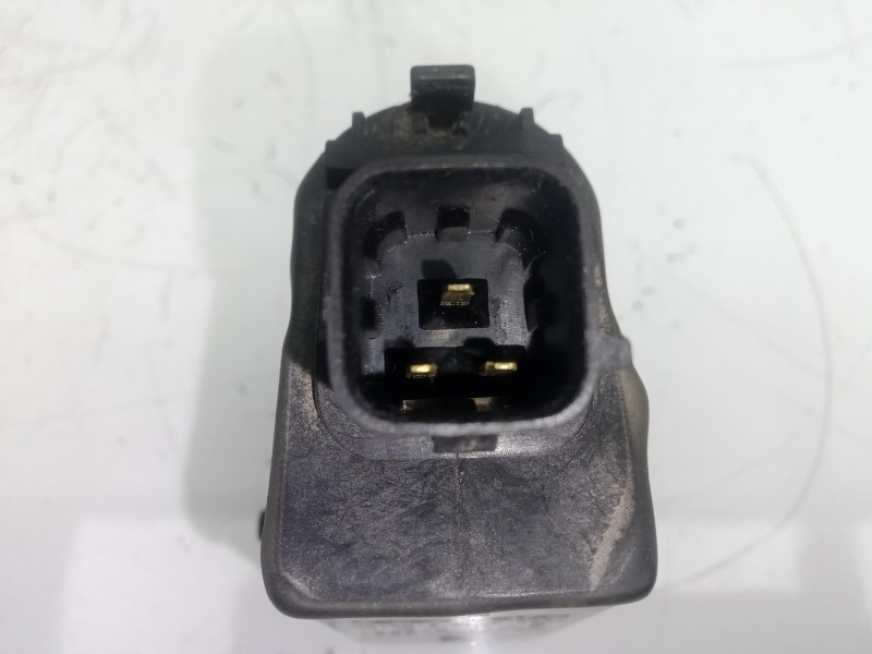 Recambio de bomba limpia para kia rio 1.2 cat referencia OEM IAM 985101W000  