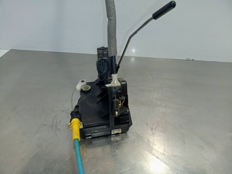 Recambio de cerradura puerta trasera derecha para bmw serie 3 berlina (e46) 325xi referencia OEM IAM NOTIENEREFERENCIA ELECTRICA