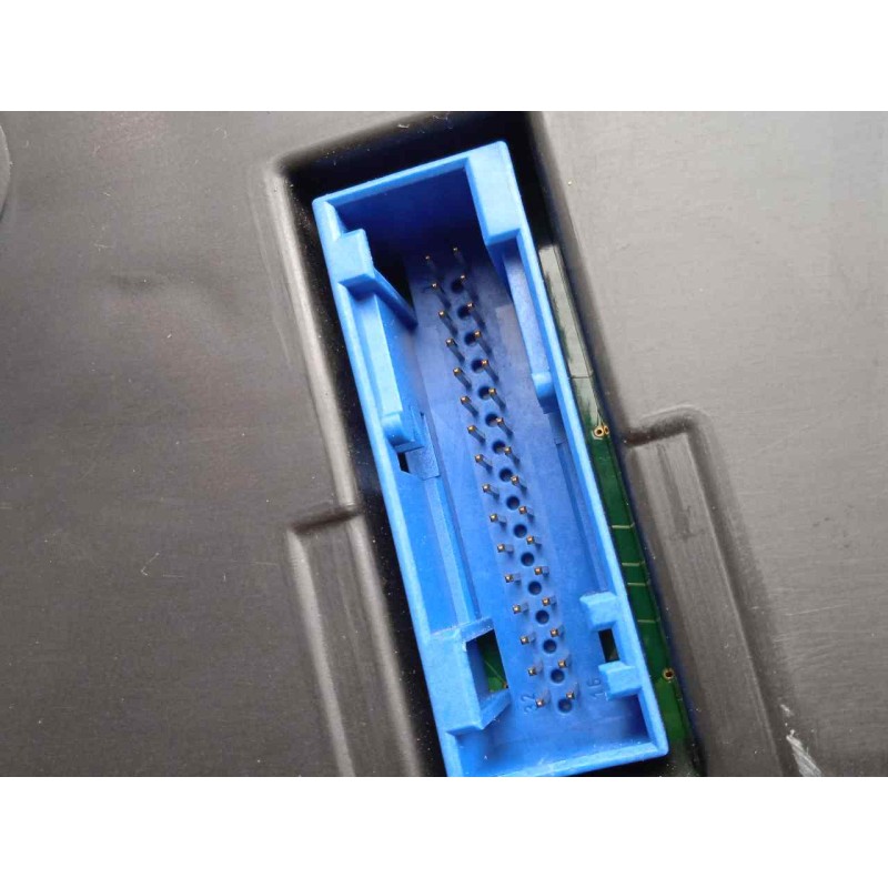 Recambio de cuadro instrumentos para seat leon (1p1) 1.9 tdi referencia OEM IAM 1P0920810F-A2C53348098  