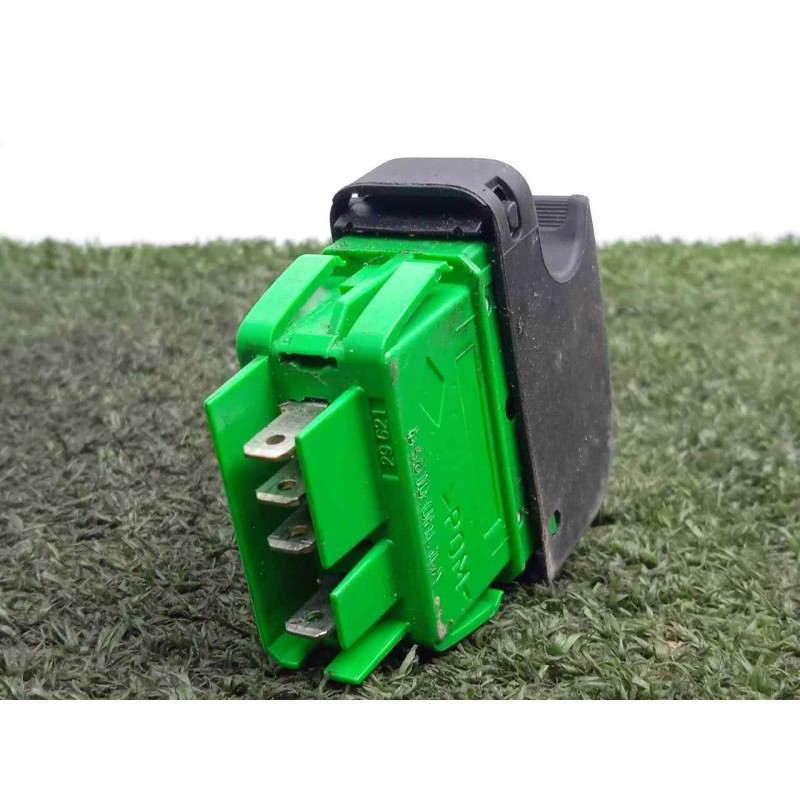 Recambio de mando elevalunas delantero izquierdo para toyota aygo (kgb/wnb) 1.0 cat referencia OEM IAM 846100H010A 1.BOTON 4.PIN