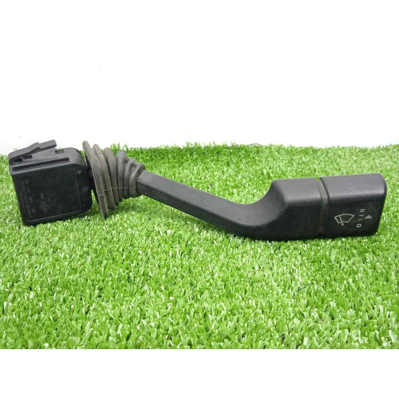 Recambio de mando limpia para mercedes-benz clase e (w124) berlina referencia OEM IAM 6315400144  