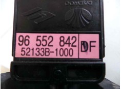 Recambio de mando limpia para chevrolet nubira berlina 2.0 diesel cat referencia OEM IAM 96552842-52133B1000 2.CONECTORES  2