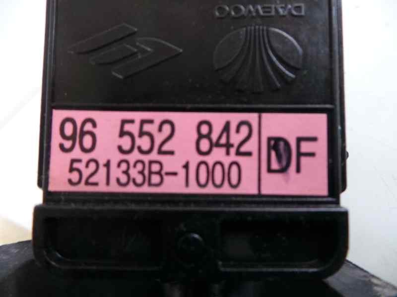 Recambio de mando limpia para chevrolet nubira berlina 2.0 diesel cat referencia OEM IAM 96552842-52133B1000 2.CONECTORES 