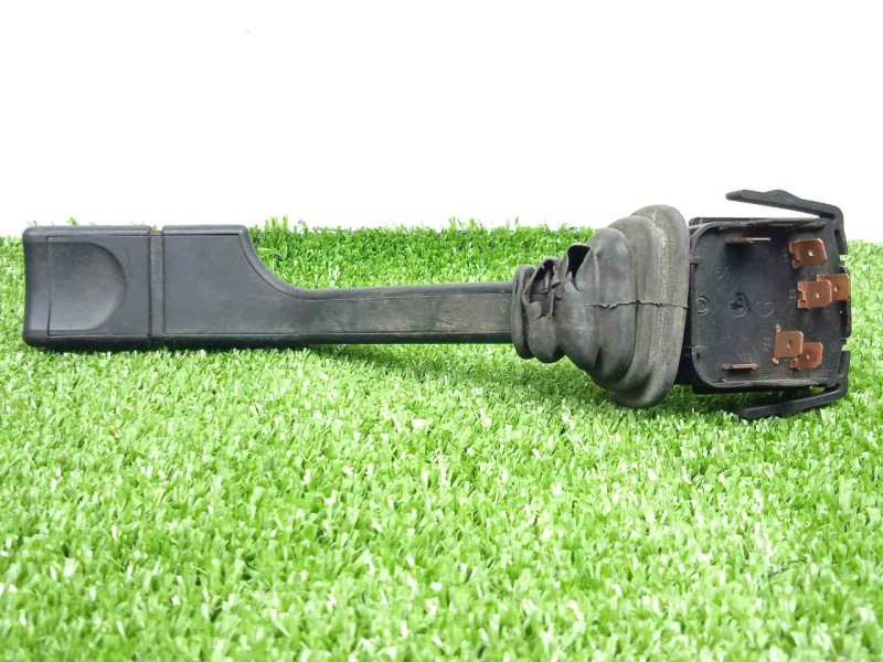 Recambio de mando limpia para mercedes-benz clase e (w124) berlina referencia OEM IAM 6315400144  