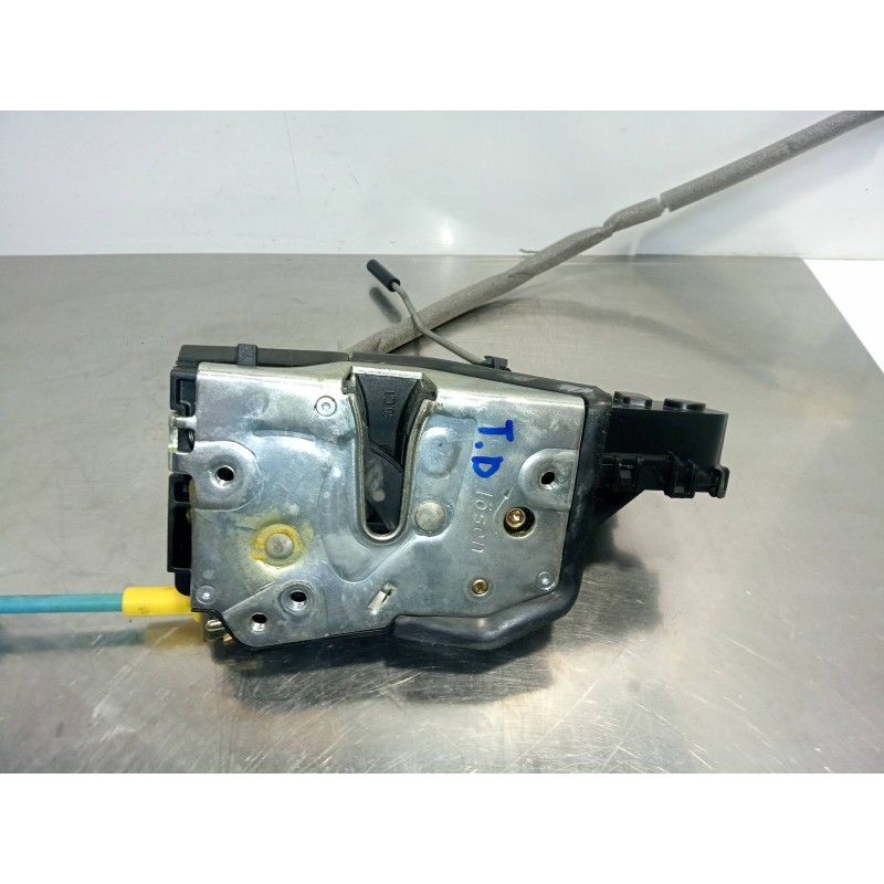 Recambio de cerradura puerta trasera derecha para bmw serie 3 berlina (e46) 325xi referencia OEM IAM NOTIENEREFERENCIA ELECTRICA