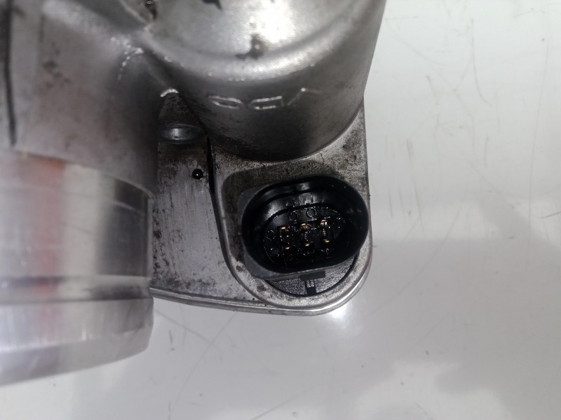 Recambio de caja mariposa para audi a3 (8l) 1.6 referencia OEM IAM 06A133062N VDO 6.PINES
