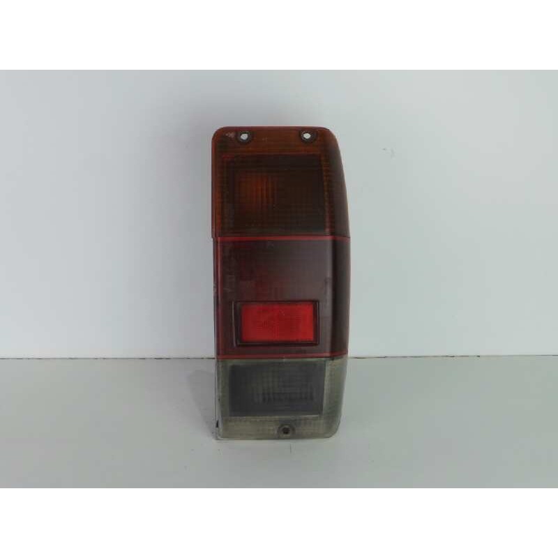 Recambio de piloto trasero derecho para nissan vanette (c 220) 2.0 diesel referencia OEM IAM   