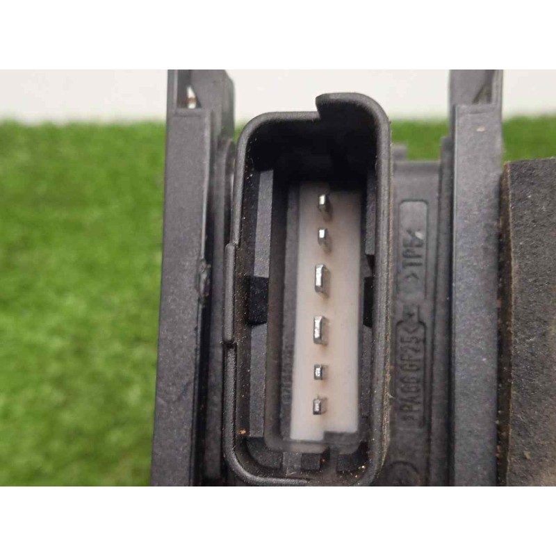 Recambio de motor elevalunas trasero derecho para peugeot 308 sw referencia OEM IAM 9680617480-0130822448  