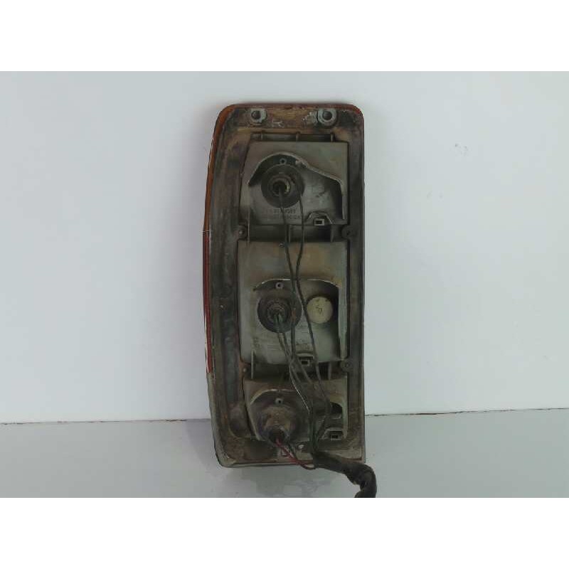 Recambio de piloto trasero derecho para nissan vanette (c 220) 2.0 diesel referencia OEM IAM   