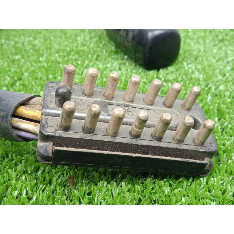 Recambio de mando limpia para mercedes-benz 200-300 (w123) 2.3 referencia OEM IAM   