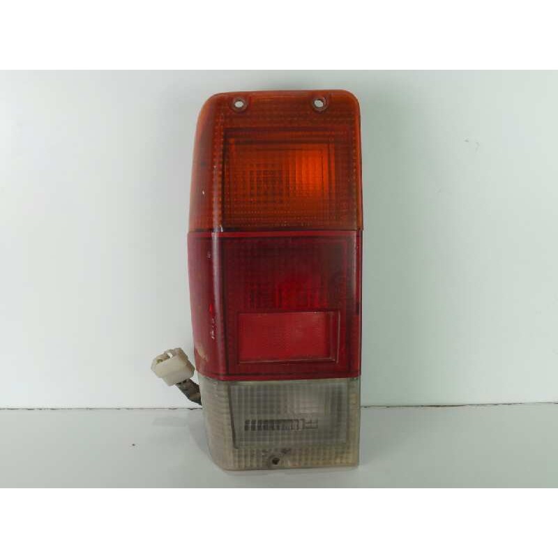 Recambio de piloto trasero izquierdo para nissan vanette (c 220) 2.0 diesel referencia OEM IAM   