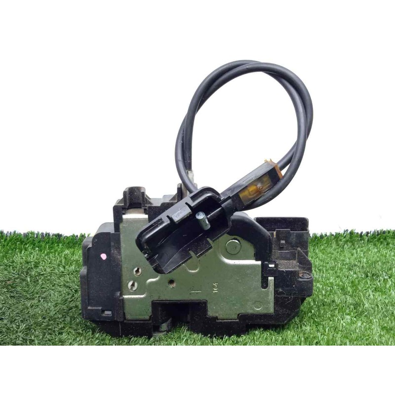 Recambio de cerradura puerta delantera izquierda para nissan micra (k12e) 1.2 cat referencia OEM IAM  3.PINES 