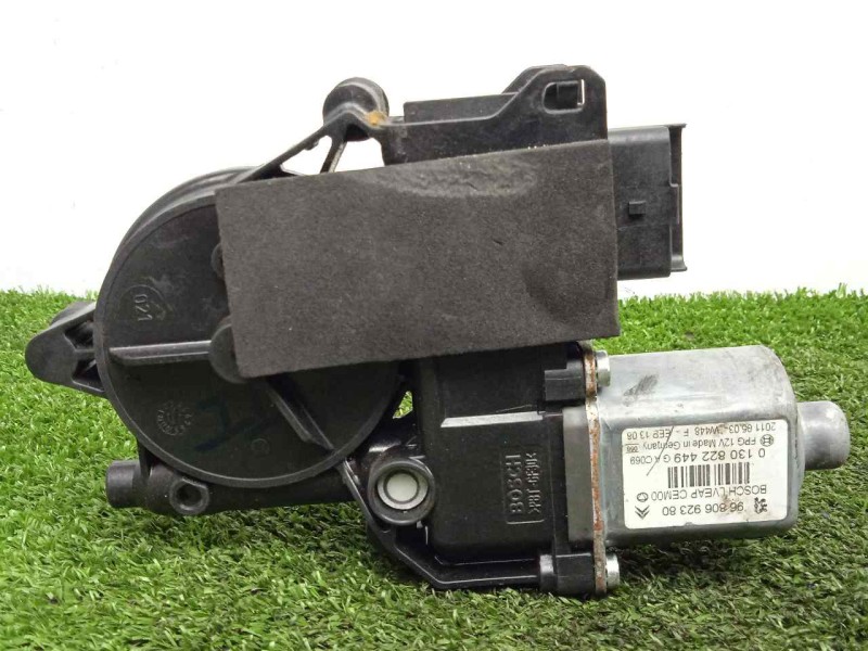 Recambio de motor elevalunas trasero izquierdo para peugeot 308 sw referencia OEM IAM 9680692380-0130822449  
