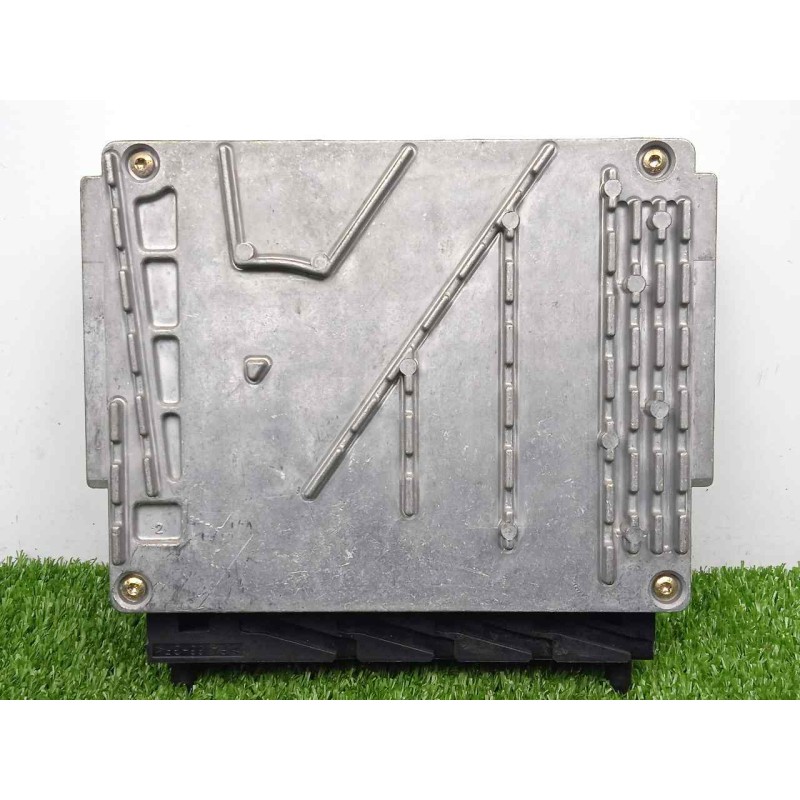 Recambio de centralita motor uce para volvo s80 berlina 2.5 turbodiesel referencia OEM IAM 0281001776-09470429B-EDCMSA15831 EDCM