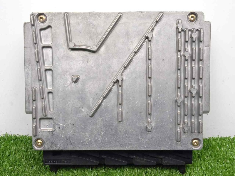 Recambio de centralita motor uce para volvo s80 berlina 2.5 turbodiesel referencia OEM IAM 0281001776-09470429B-EDCMSA15831 EDCM