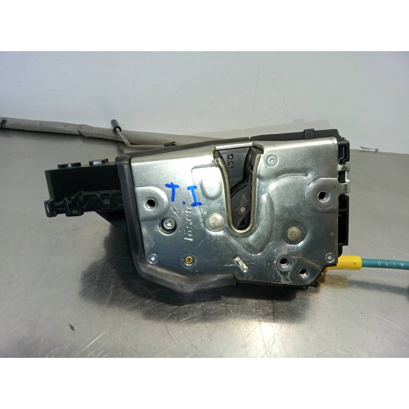 Recambio de cerradura puerta trasera izquierda para bmw serie 3 berlina (e46) 325xi referencia OEM IAM NOTIENEREFERENCIA 98-00 -