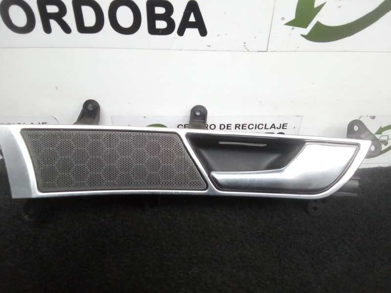 Recambio de maneta interior delantera derecha para audi a6 berlina (4f2) 3.0 v6 24v tdi referencia OEM IAM 4F0837020B CROMADA 