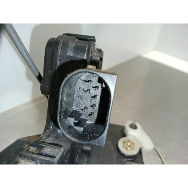 Recambio de cerradura puerta trasera izquierda para bmw serie 3 berlina (e46) 325xi referencia OEM IAM NOTIENEREFERENCIA 98-00 -