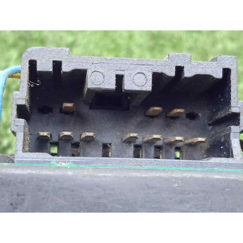 Recambio de mando limpia para volvo v40 familiar 1.9 diesel cat referencia OEM IAM   