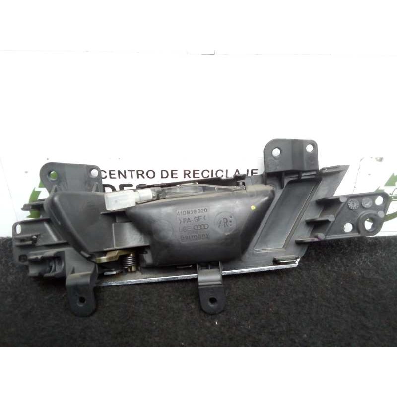 Recambio de maneta interior trasera derecha para audi a6 berlina (4f2) 3.0 v6 24v tdi referencia OEM IAM 4F0839020 CROMADA 