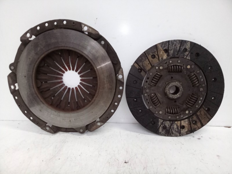 Recambio de kit embrague para audi a6 avant (c4) 2.5 tdi cat (ael) referencia OEM IAM 046141031M  