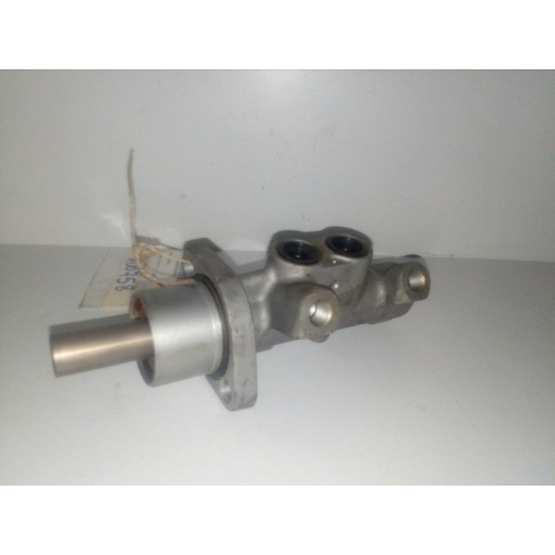 Recambio de bomba freno para renault clio iii 1.2 referencia OEM IAM 23  