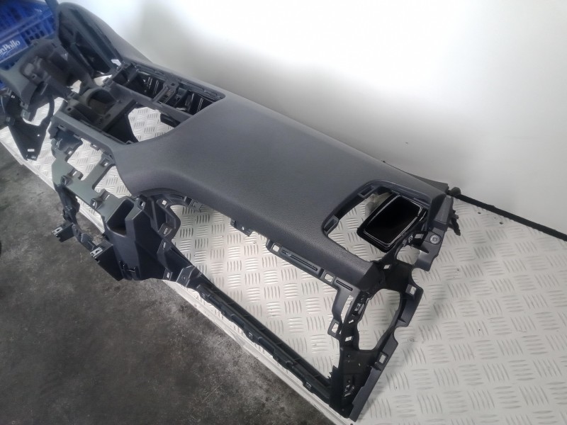 Recambio de salpicadero para kia rio 1.2 cat referencia OEM IAM   