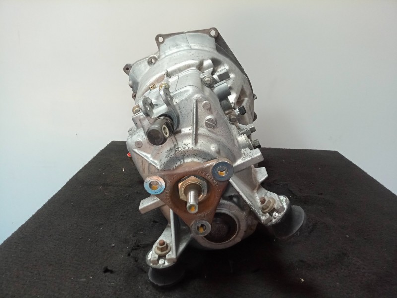 Recambio de caja cambios para bmw serie 5 berlina (e39) 2.5 turbodiesel cat referencia OEM IAM HMY 5.VELOCIDADES MANUAL