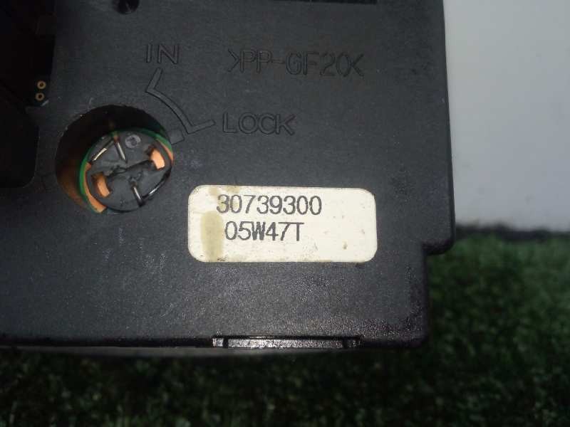 Recambio de interruptor luces para volvo s40 berlina 2.0 diesel cat referencia OEM IAM 30739300 03-12 2.ANTINIEBLAS