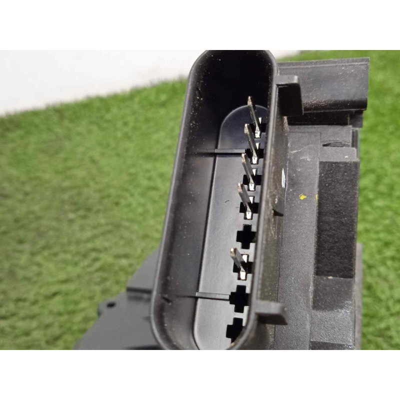 Recambio de cerradura puerta delantera derecha para ford ranger (tke) 2.0 tdci panther cat referencia OEM IAM CM5AA21812DB 5.PIN