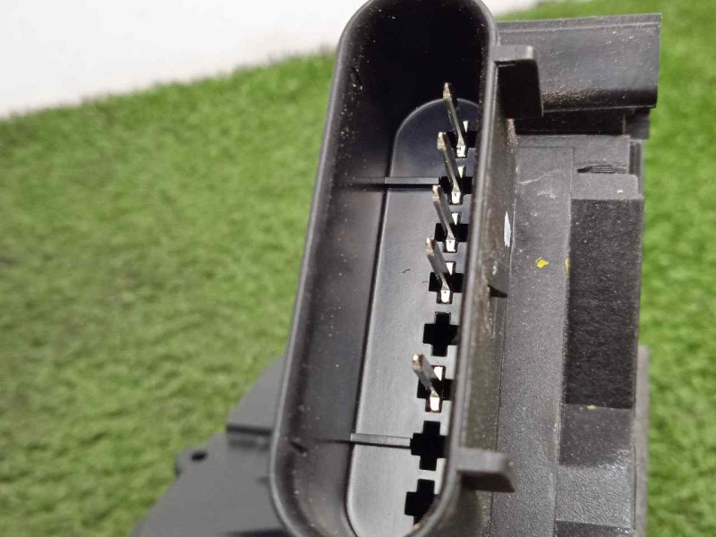 Recambio de cerradura puerta delantera derecha para ford ranger (tke) 2.0 tdci panther cat referencia OEM IAM CM5AA21812DB 5.PIN