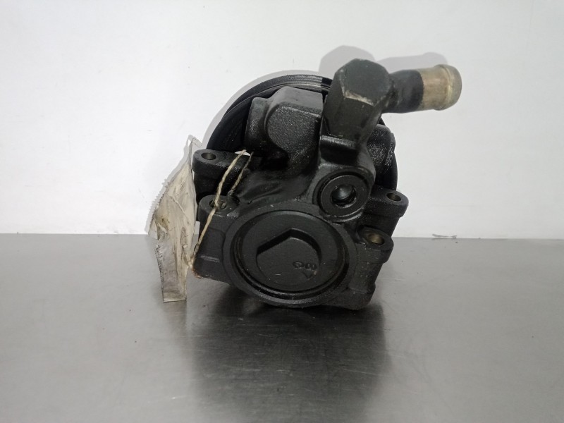 Recambio de bomba servodireccion para ford focus berlina (cak) 1.8 tddi turbodiesel cat referencia OEM IAM 0LC0803  