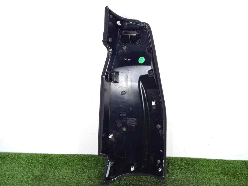 Recambio de asientos trasero derecho para alfa romeo stelvio (630) 2.2 jtdm cat referencia OEM IAM 156149829-156149830-156149831
