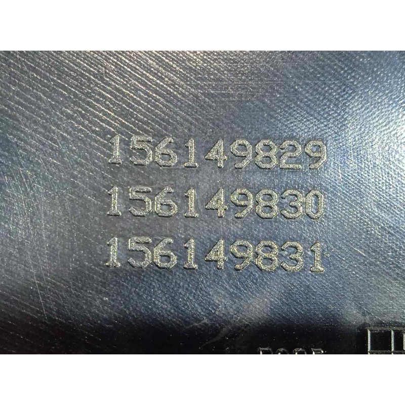 Recambio de asientos trasero derecho para alfa romeo stelvio (630) 2.2 jtdm cat referencia OEM IAM 156149829-156149830-156149831