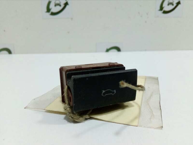 Recambio de interruptor para audi a6 berlina (4f2) 3.0 v6 24v tdi referencia OEM IAM 4F0959831 APERTURA.MALETERO 