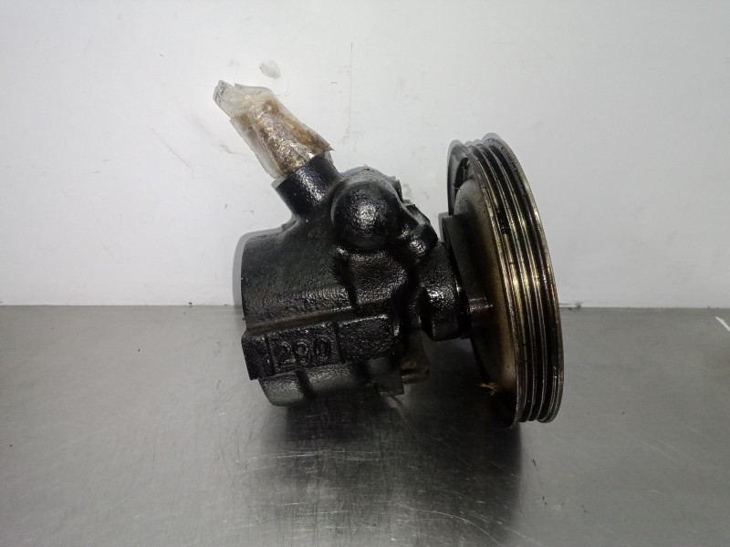 Recambio de bomba servodireccion para fiat punto berl. (176) 1.2 cat referencia OEM IAM 26071300FS 109539 176B4000