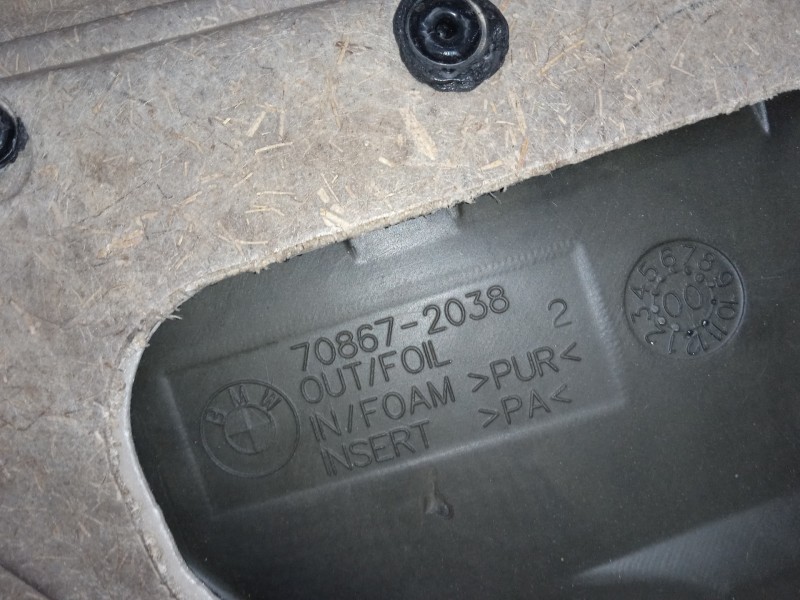 Recambio de guarnecido puerta trasera derecha para bmw serie 3 berlina (e46) 325xi referencia OEM IAM 708672038  