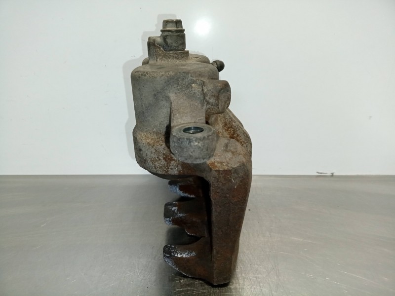 Recambio de pinza freno delantera izquierda para nissan x-trail (t30) 2.2 dci diesel cat referencia OEM IAM 61R-4504 AKEBONO 61R