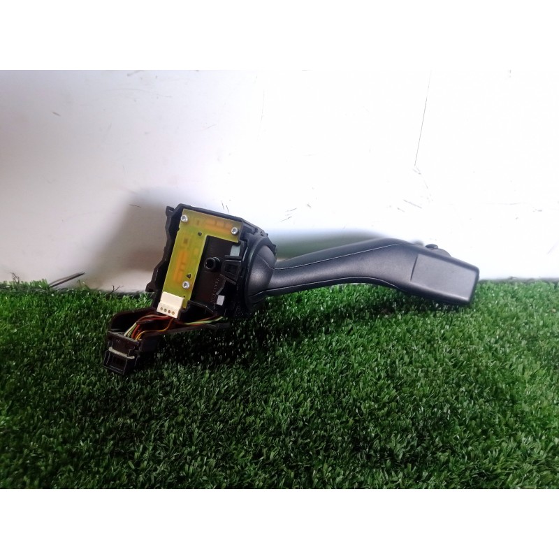 Recambio de mando intermitentes para skoda octavia berlina (1z3) 1.9 tdi referencia OEM IAM 1K0953513A-01103501  