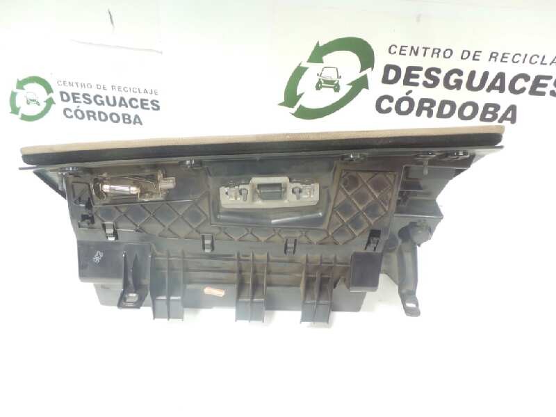 Recambio de guantera para bmw serie 3 berlina (e90) 2.0 cat referencia OEM IAM 51167120408-72758411 BEIGE 