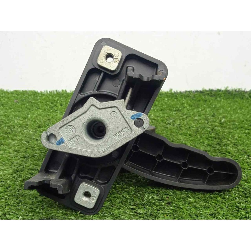 Recambio de maneta exterior porton para iveco daily furgón 2.3 diesel referencia OEM IAM 1242453 INTERIOR 