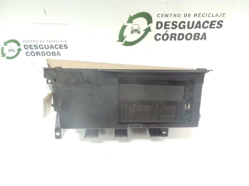 Recambio de guantera para bmw serie 3 berlina (e90) 2.0 cat referencia OEM IAM 51167120408-72758411 BEIGE 