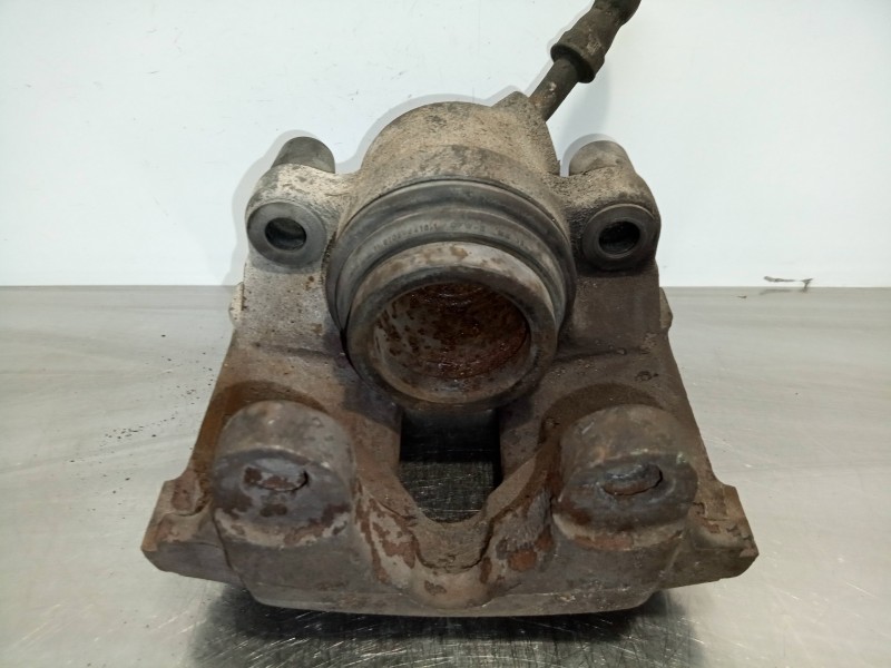 Recambio de pinza freno delantera izquierda para bmw serie 3 berlina (e46) 320d referencia OEM IAM 34111165029 ATE 34111165029