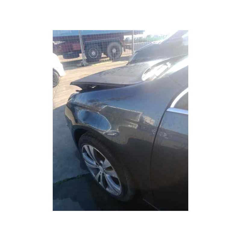 Recambio de aleta delantera izquierda para volkswagen jetta (1k2) 2.0 tdi referencia OEM IAM   